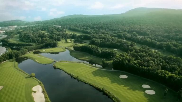 Biệt thự biển & sân golf
